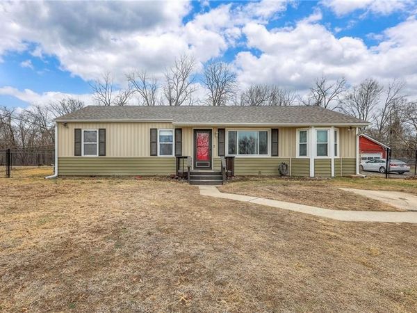 8409 E 47th Terrace, Kansas City, MO 64129