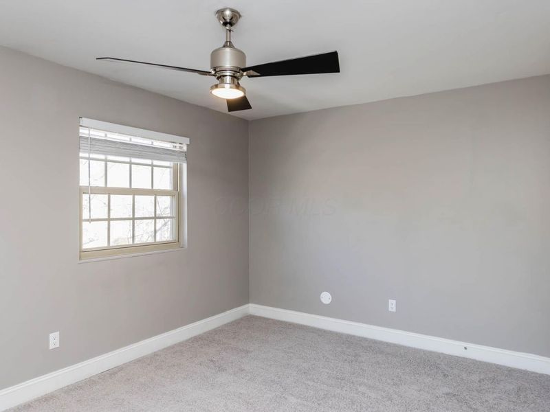 2559 Olde Hill Court S, Columbus, OH 43221 Photo 19