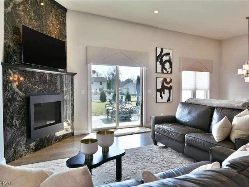 4885 Treeline Trail, New Middletown, OH 44442 Photo 10