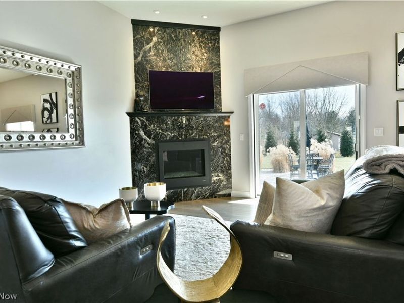 4885 Treeline Trail, New Middletown, OH 44442 Photo 11