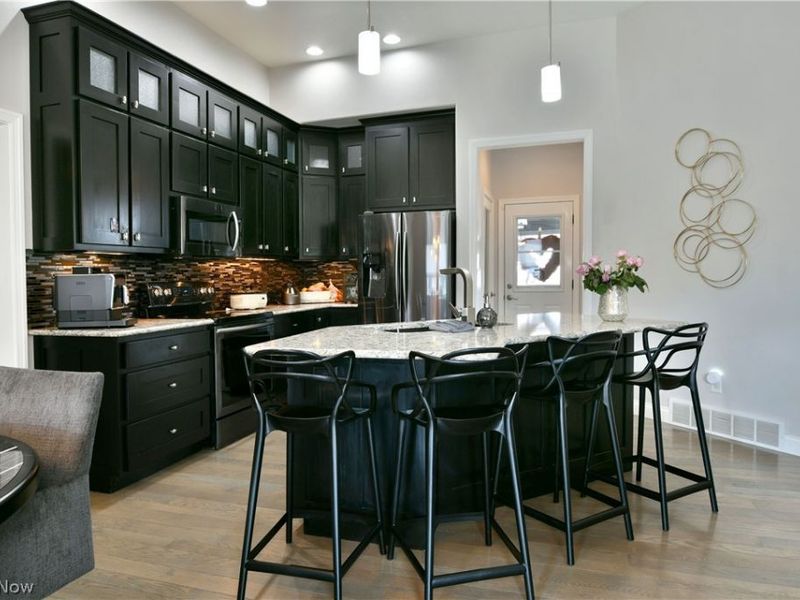 4885 Treeline Trail, New Middletown, OH 44442 Photo 15