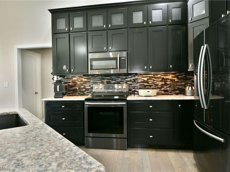 4885 Treeline Trail, New Middletown, OH 44442 Photo 17