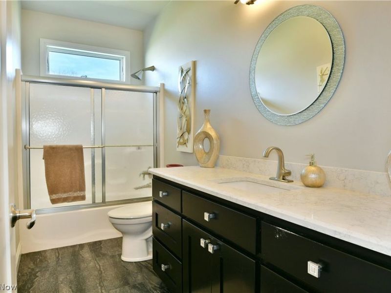 4885 Treeline Trail, New Middletown, OH 44442 Photo 35