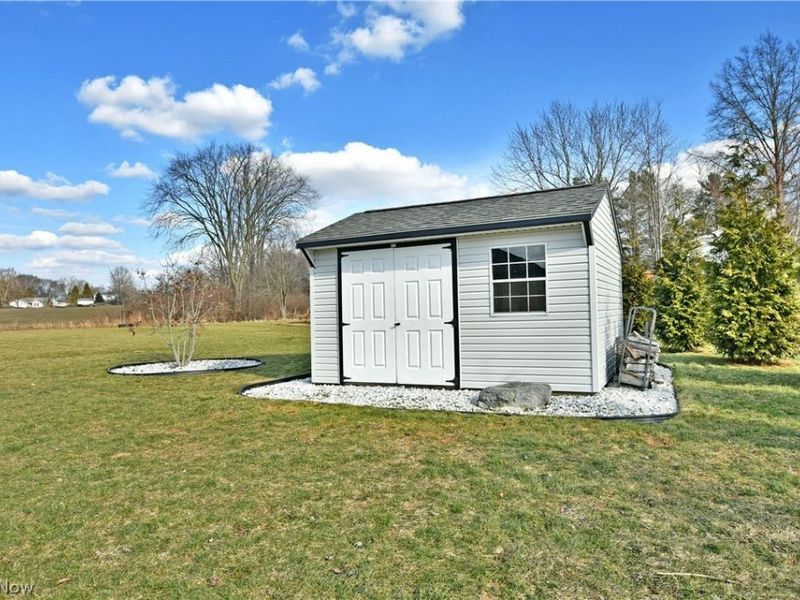 4885 Treeline Trail, New Middletown, OH 44442 Photo 50