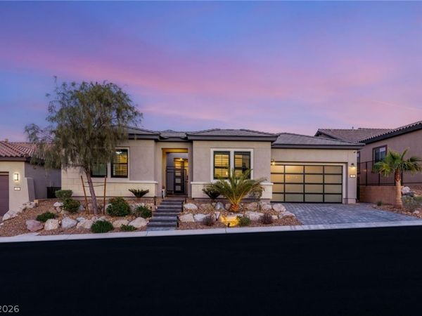 36 Thorn Creek Street , Henderson, NV 89011