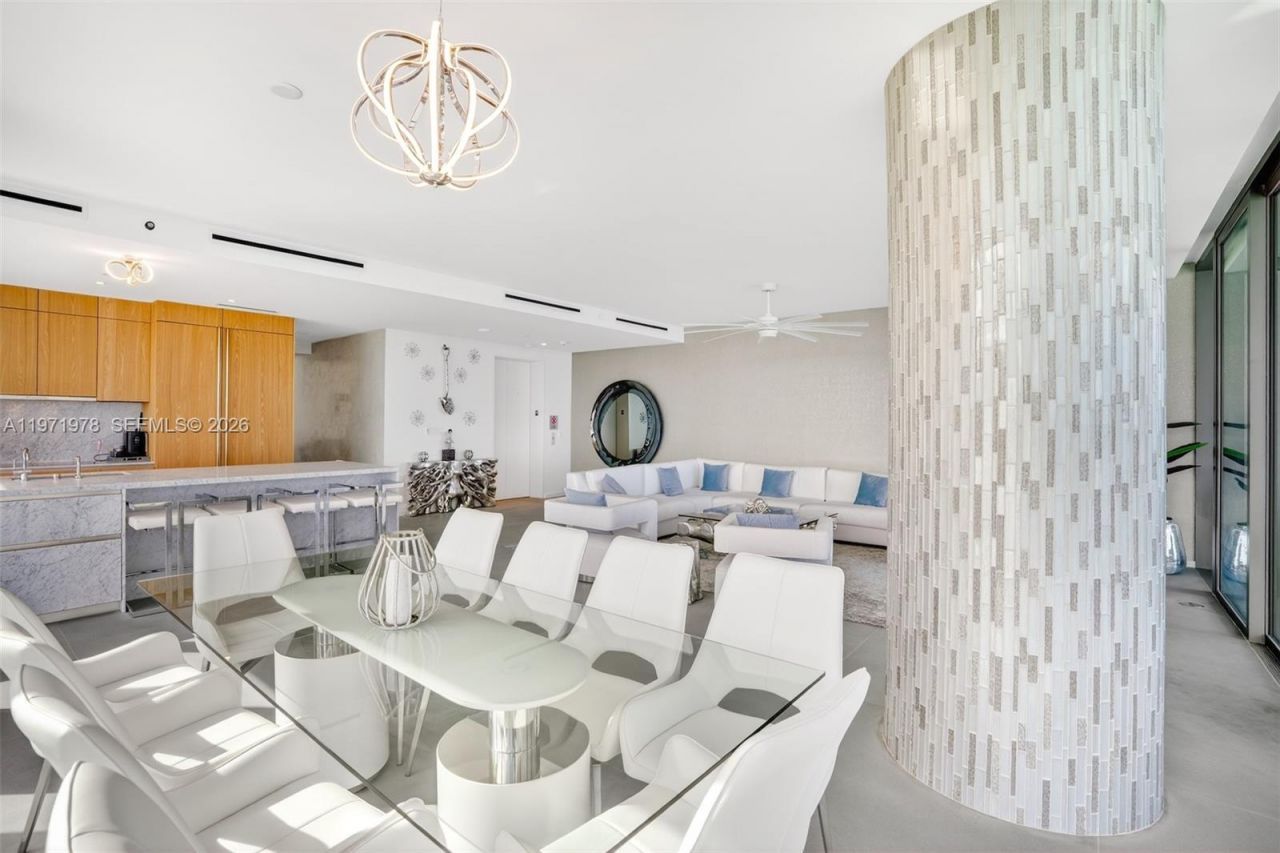 2000 S Ocean Dr , Unit 14B, Hallandale Beach, FL 33009 Photo