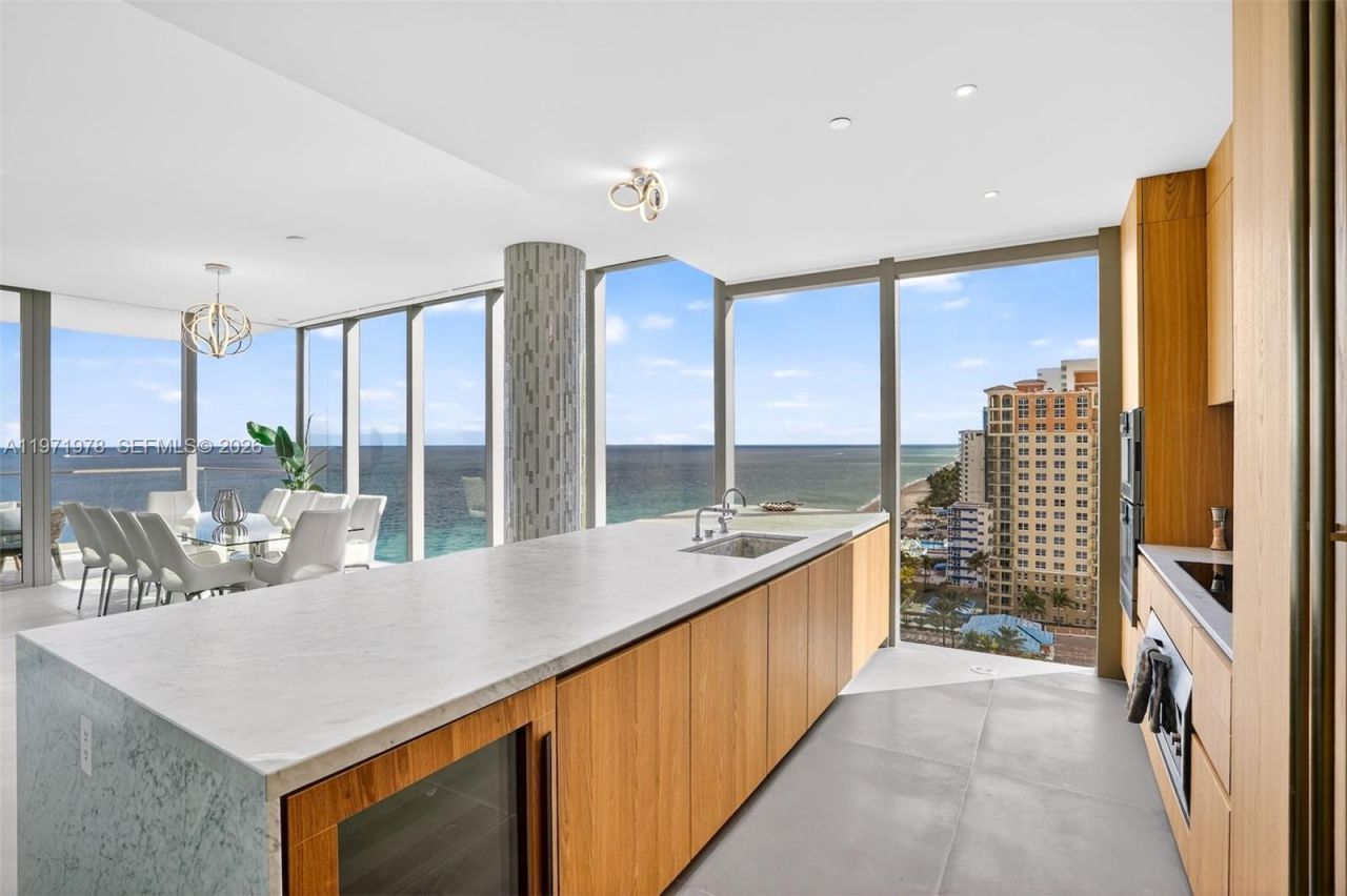 2000 S Ocean Dr , Unit 14B, Hallandale Beach, FL 33009 Photo