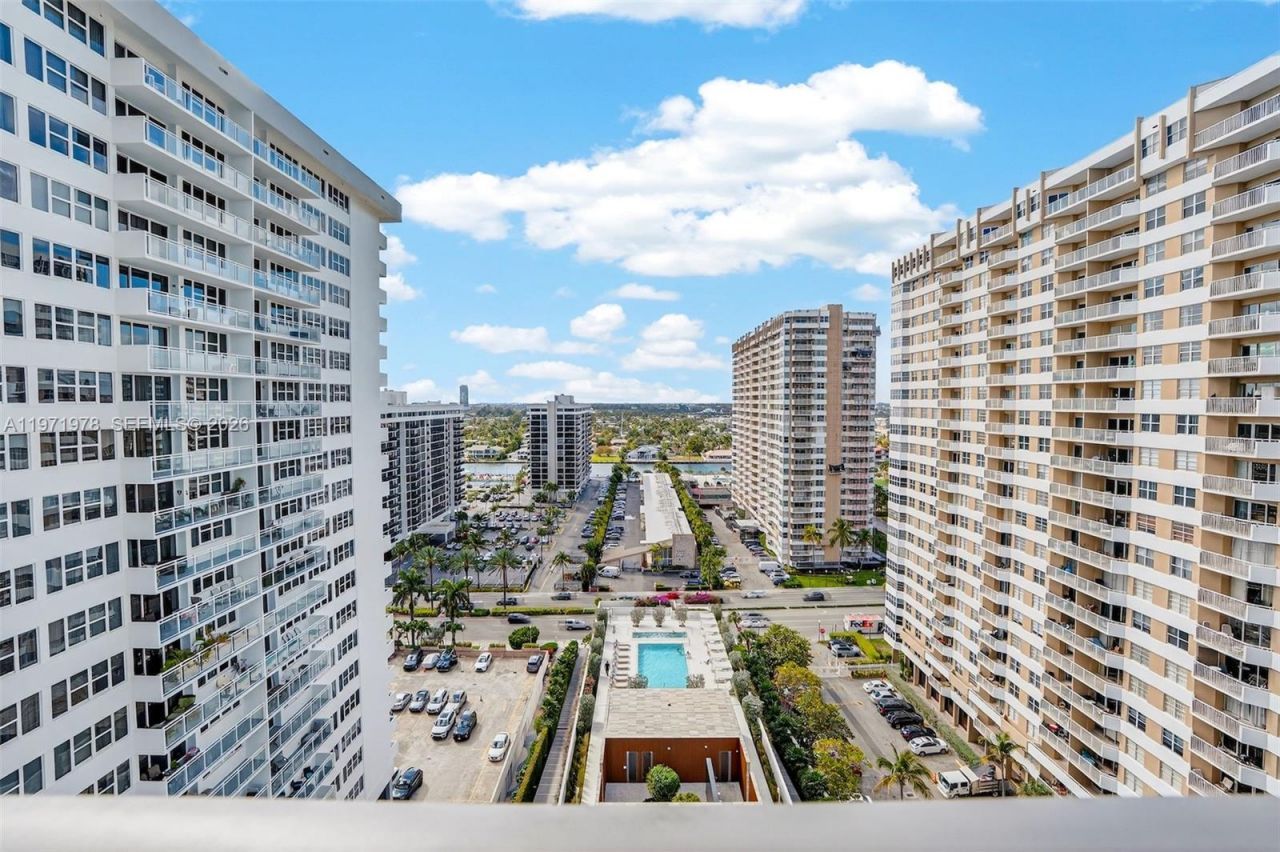 2000 S Ocean Dr , Unit 14B, Hallandale Beach, FL 33009 Photo