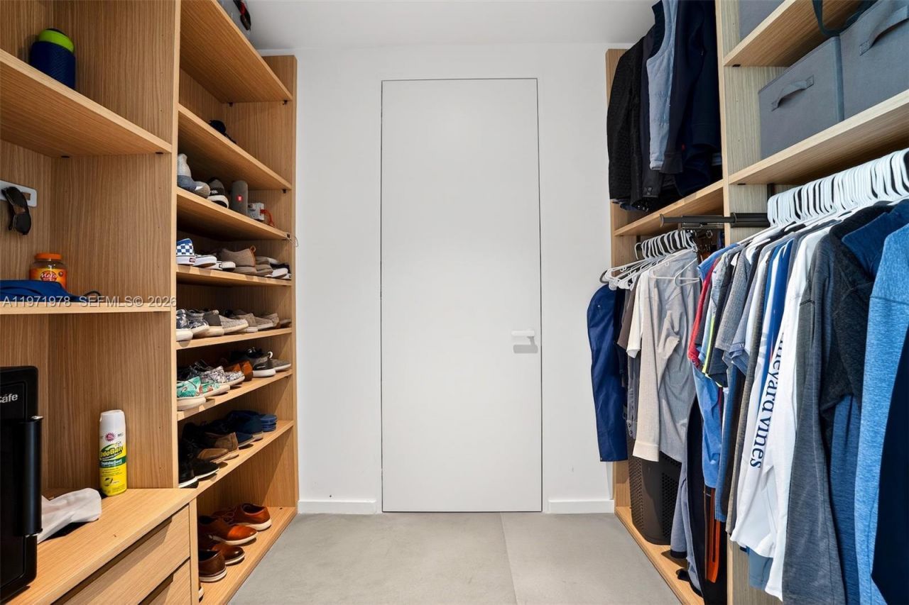 2000 S Ocean Dr , Unit 14B, Hallandale Beach, FL 33009 Photo