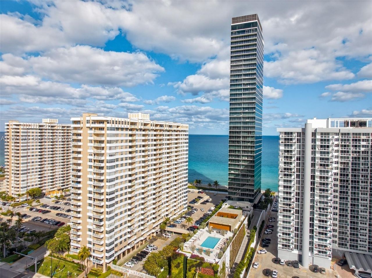 2000 S Ocean Dr , Unit 14B, Hallandale Beach, FL 33009 Photo