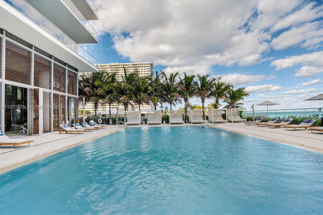 2000 S Ocean Dr , Unit 14B, Hallandale Beach, FL 33009 Photo