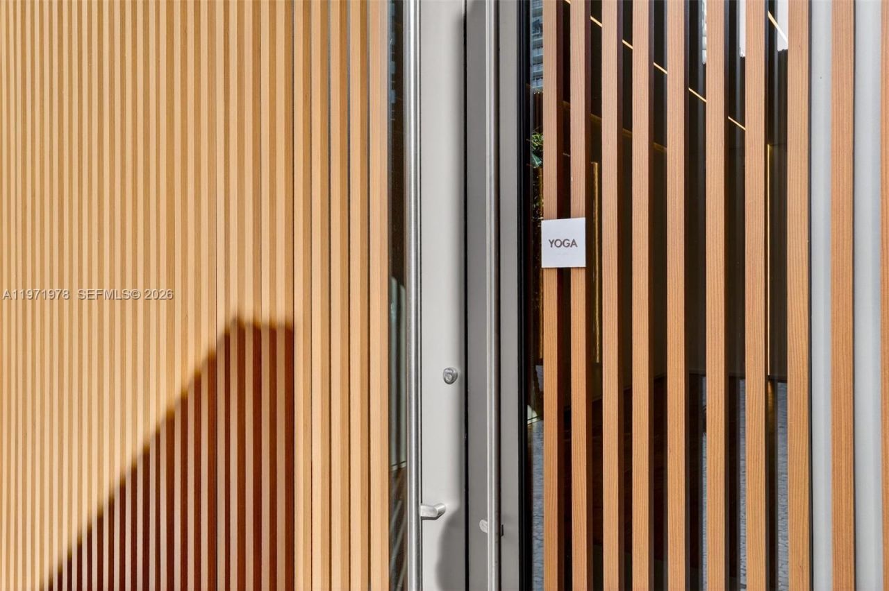 2000 S Ocean Dr , Unit 14B, Hallandale Beach, FL 33009 Photo