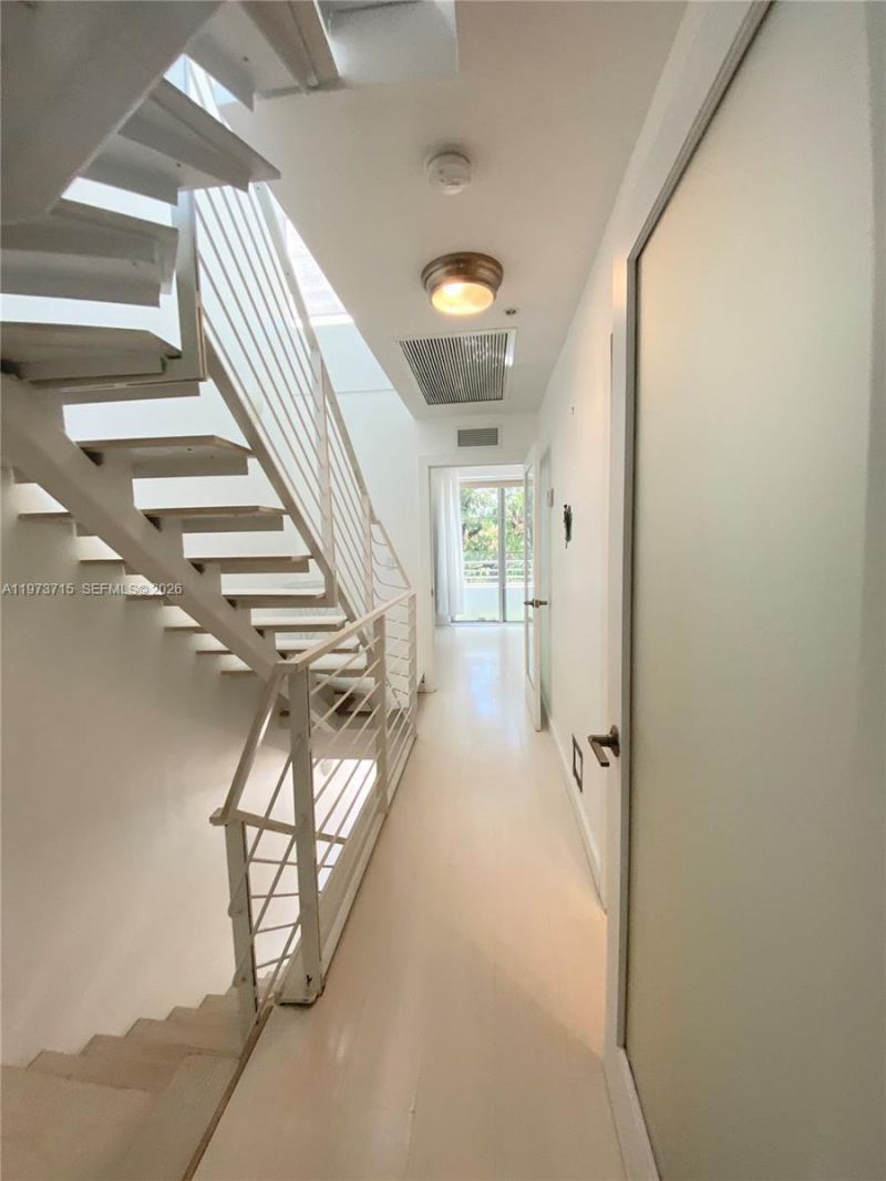 1600 Michigan Ave, Unit 8, Miami Beach, FL 33139 Photo