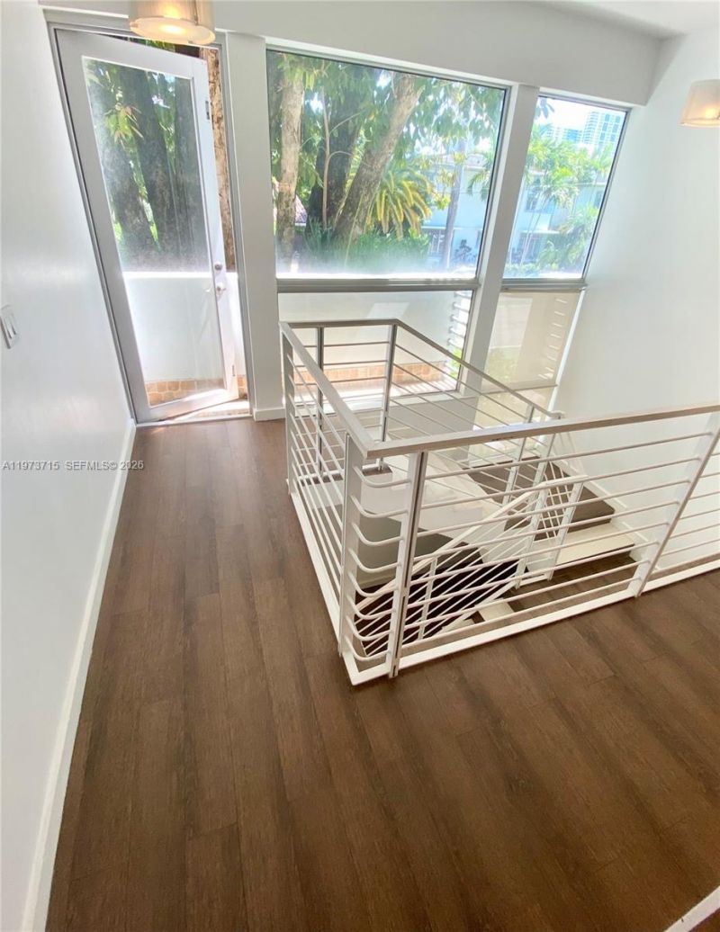 1600 Michigan Ave, Unit 8, Miami Beach, FL 33139 Photo