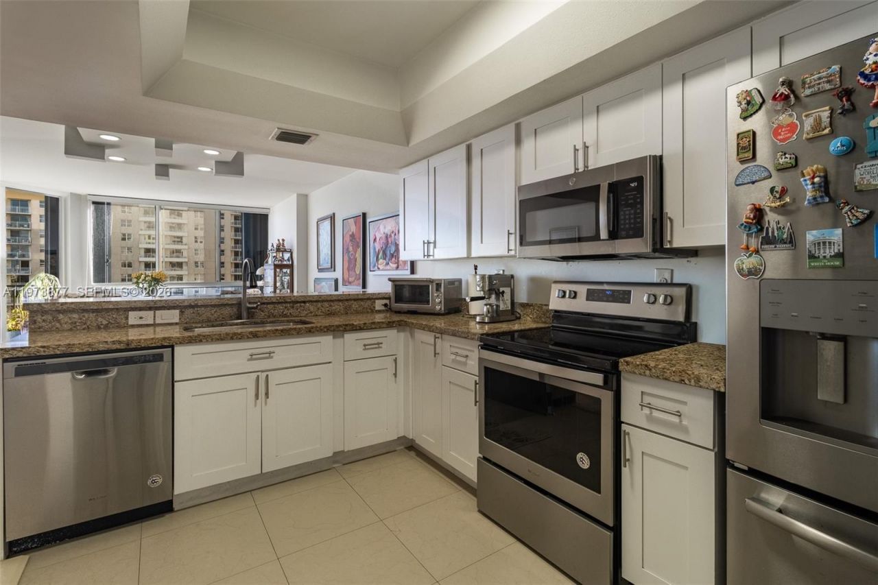 520 Brickell Key Dr , Unit A1007, Miami, FL 33131 Photo