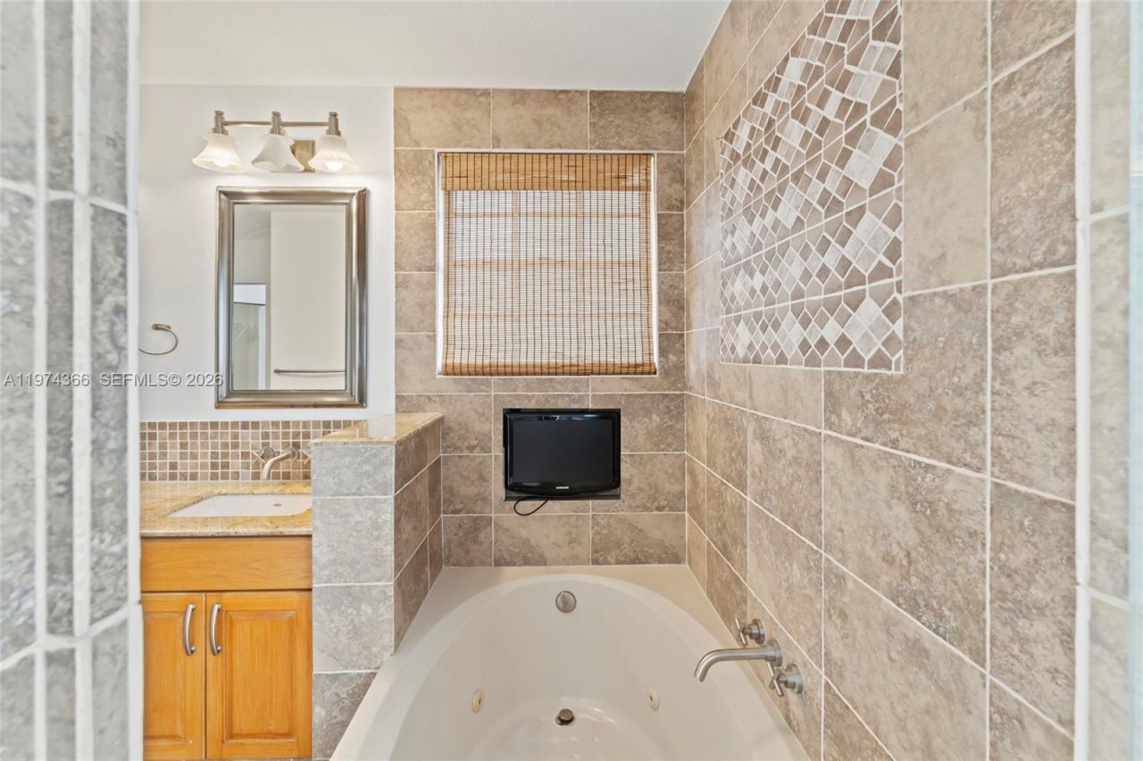 13870 SW 151st Ln, Miami, FL 33186 Photo