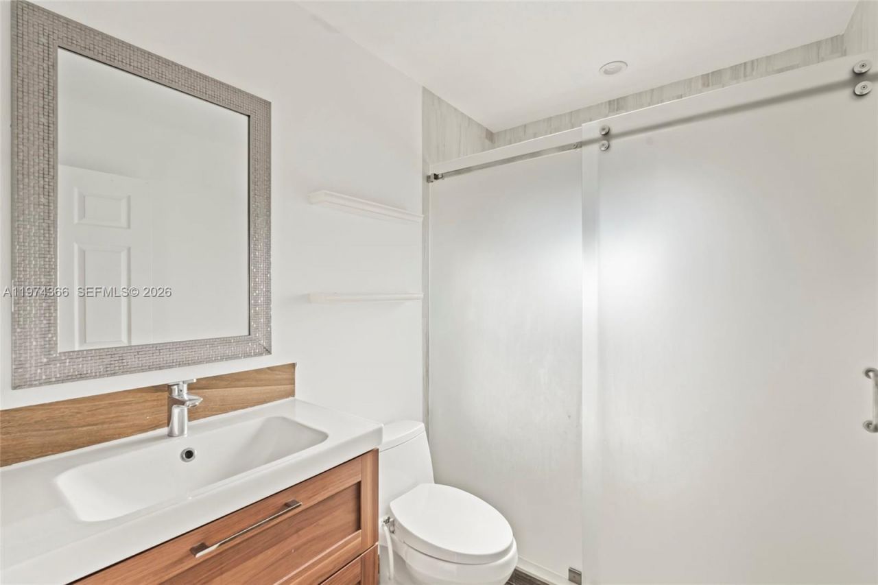 13870 SW 151st Ln, Miami, FL 33186 Photo