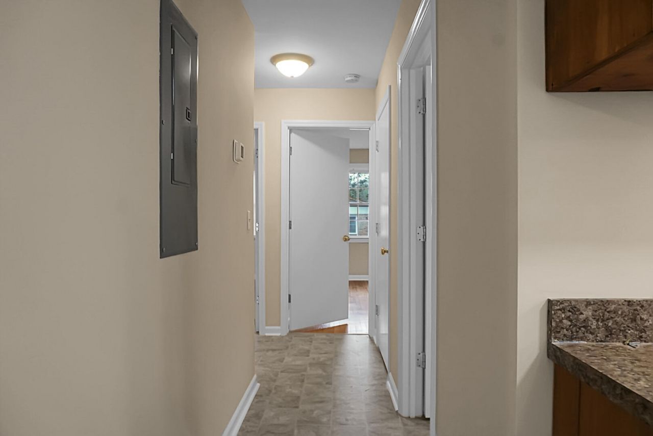 429 Sandhill Road Photo 13