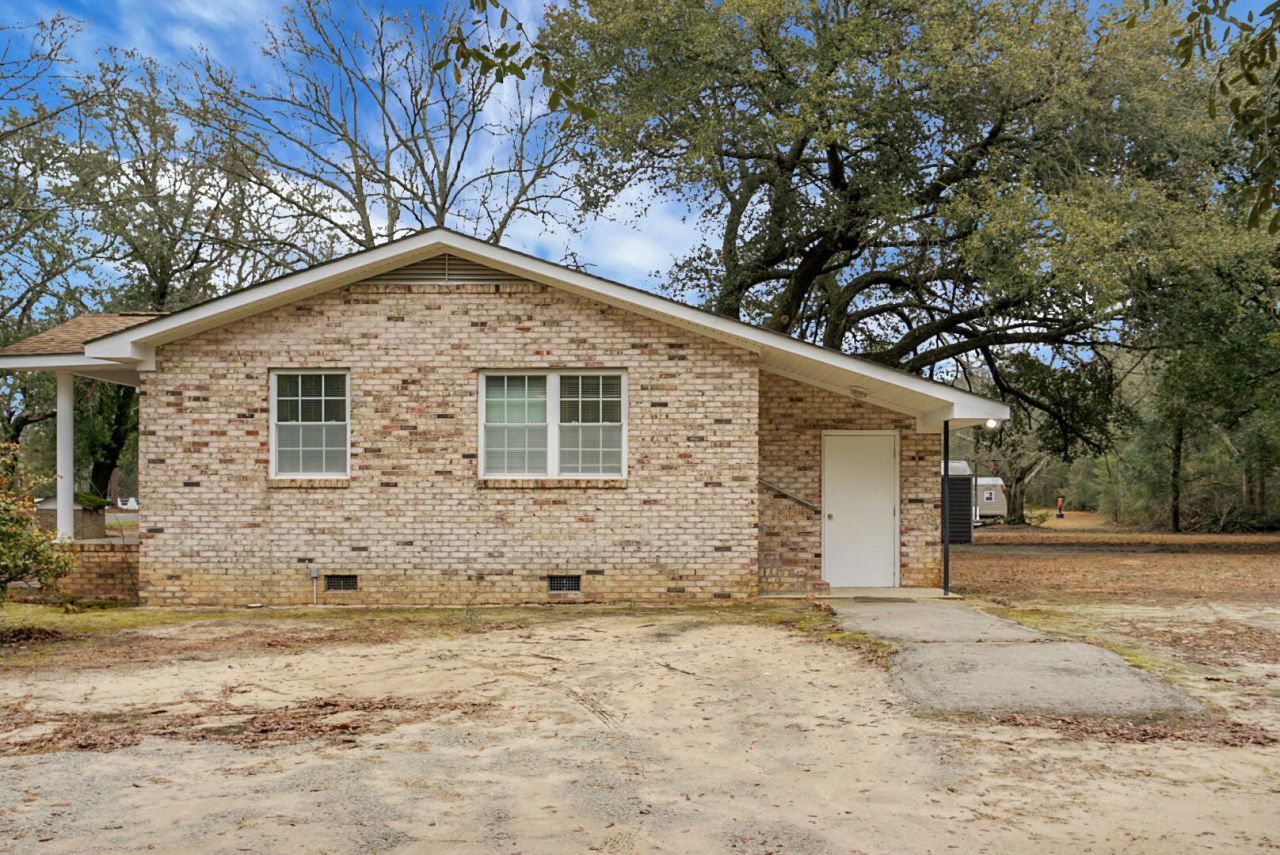 429 Sandhill Road Photo 20