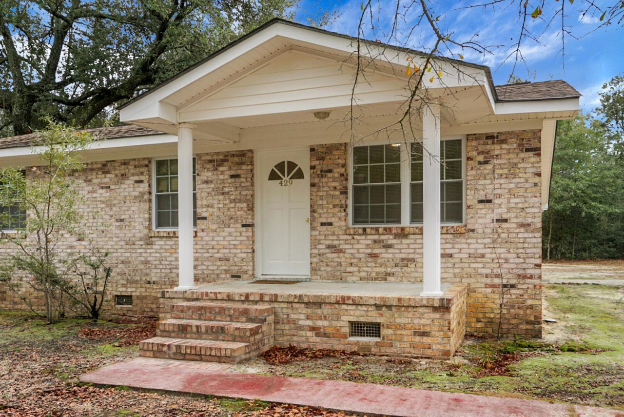 429 Sandhill Road Photo 7