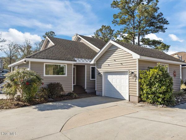 241 Windjammer W, Emerald Isle, NC 28594