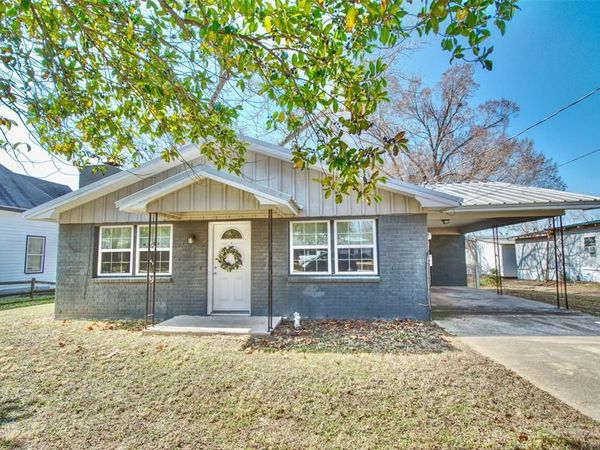 717 N 4th Avenue, Teague, TX 75860