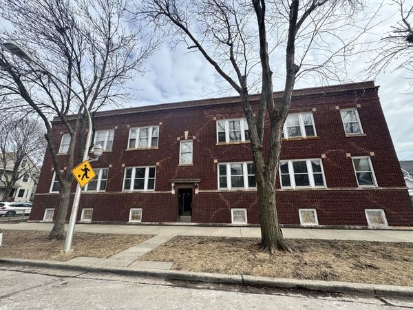 4125 N Campbell Avenue , Chicago, IL 60618