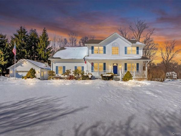 68 Blackberry Way, Hopewell Junction, NY 12533