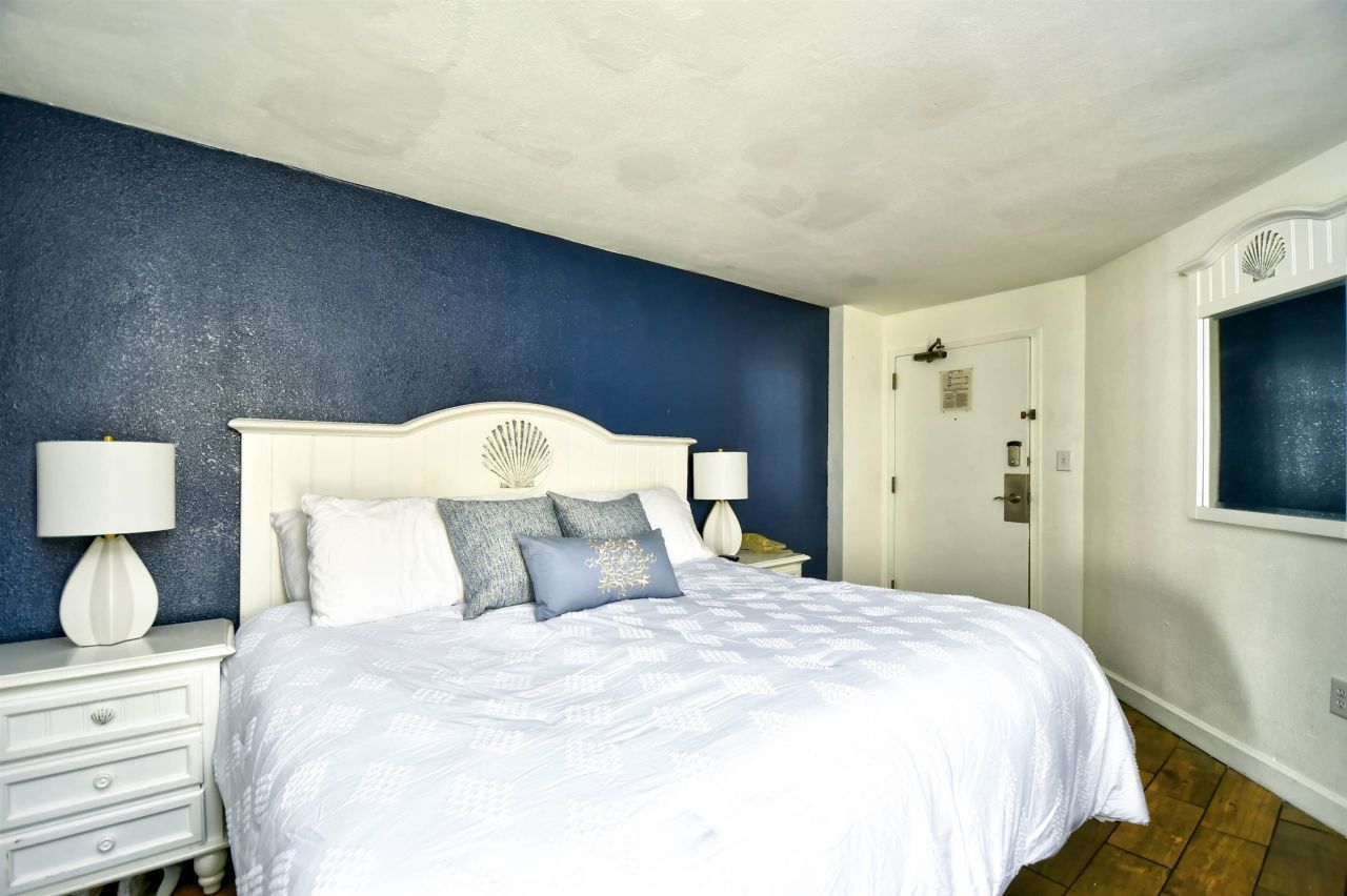 6804 N Ocean Blvd.  Photo 12