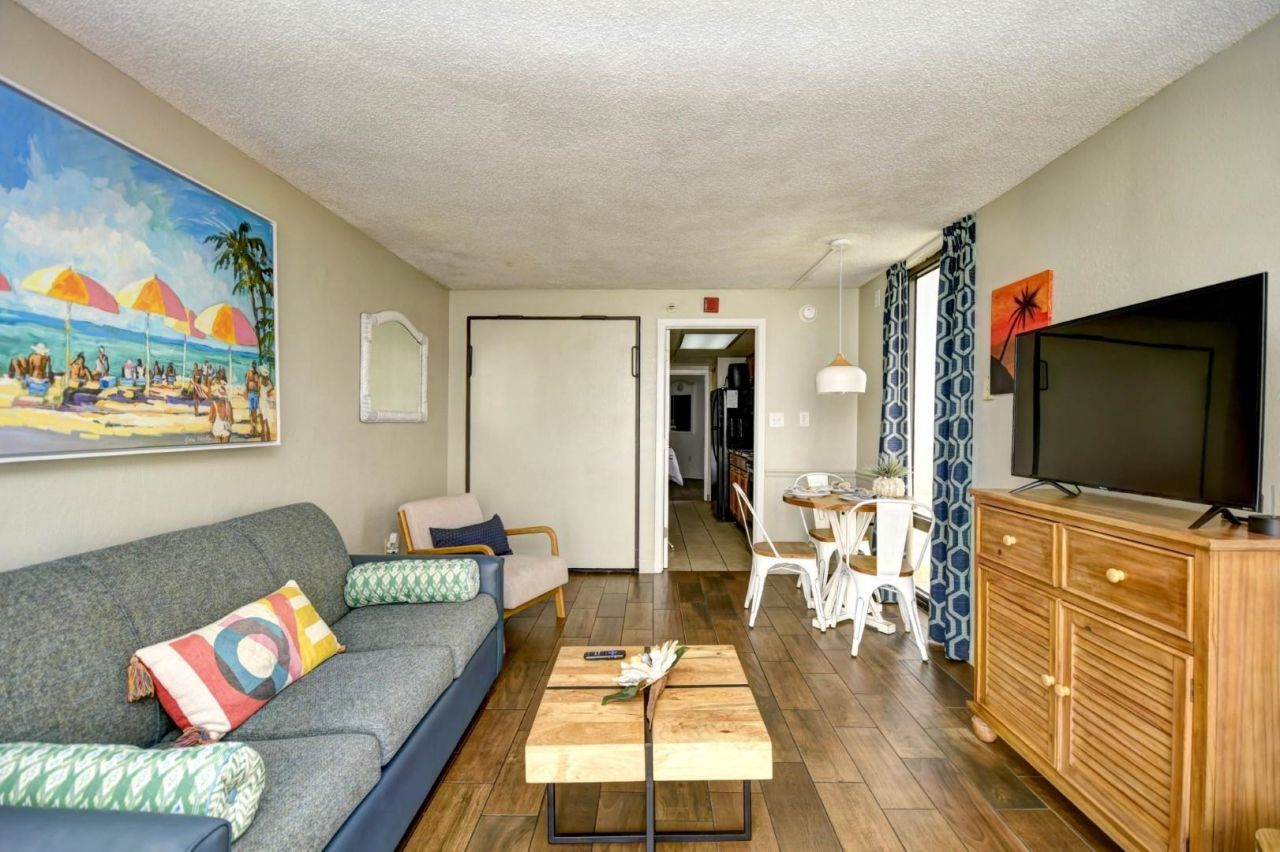 6804 N Ocean Blvd.  Photo 8