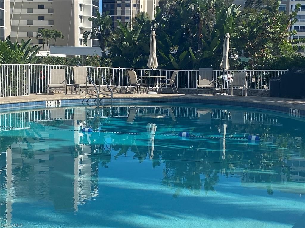 5 Bluebill Ave, Unit 101, Naples, FL 34108 Photo