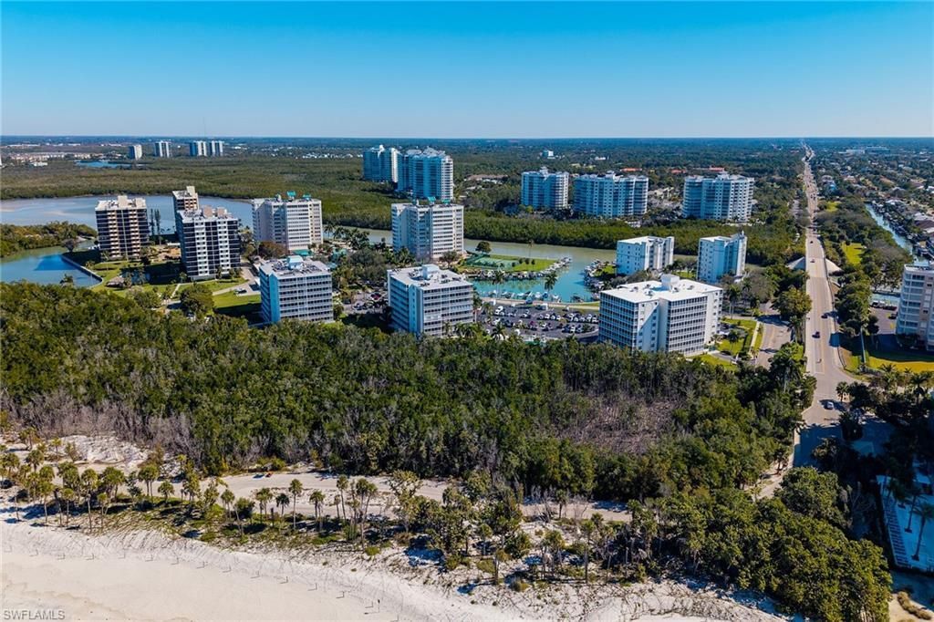 5 Bluebill Ave, Unit 101, Naples, FL 34108 Photo