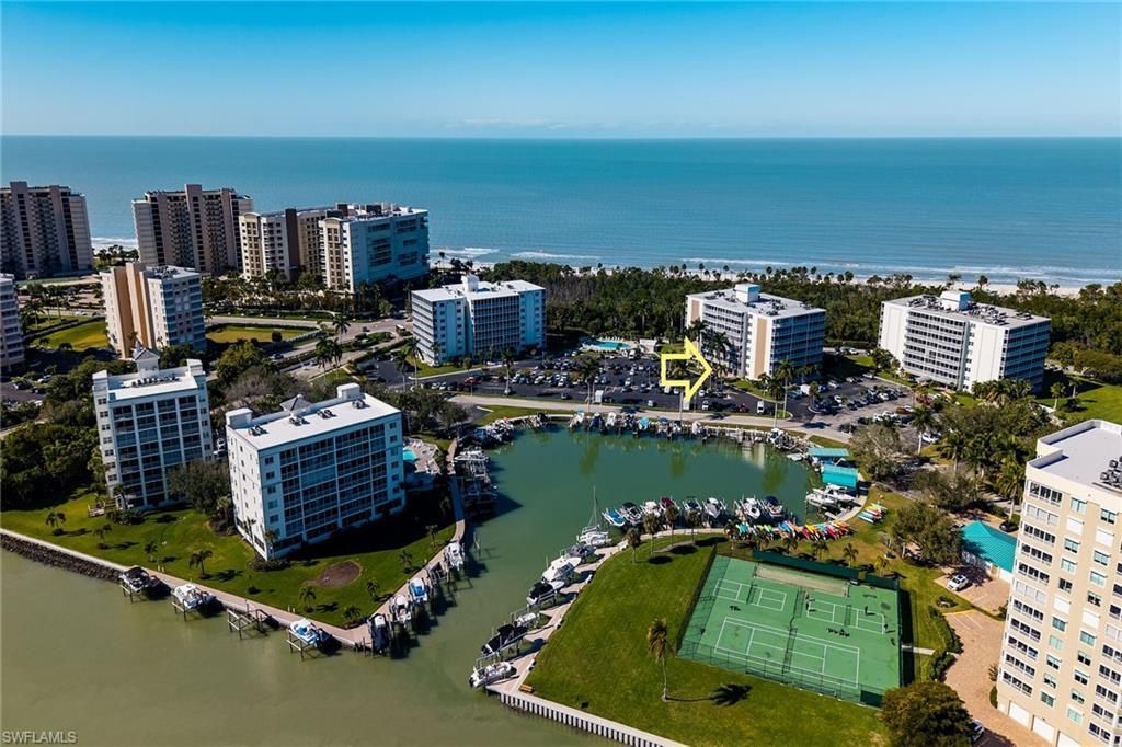 5 Bluebill Ave, Unit 101, Naples, FL 34108 Photo