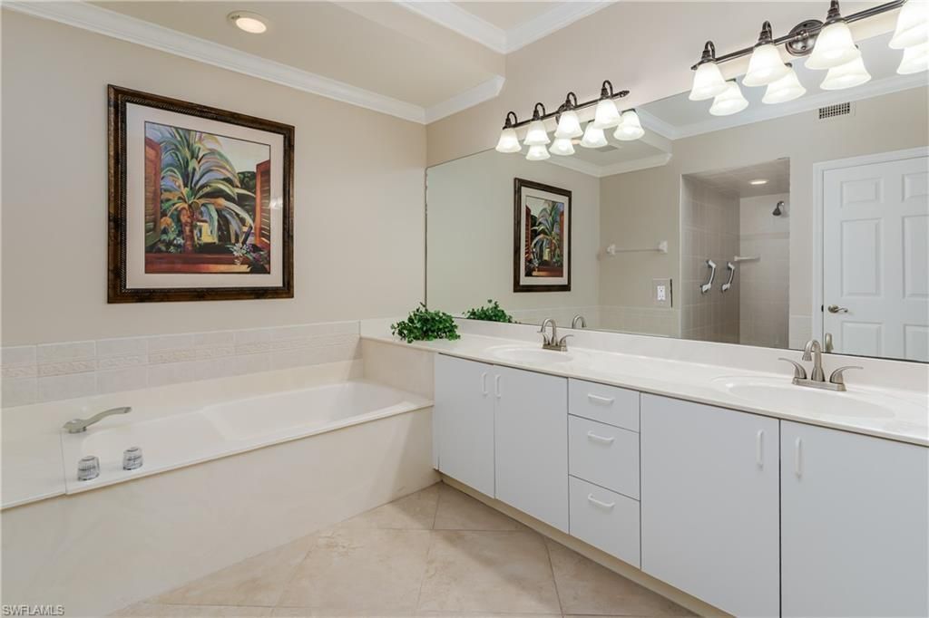907 Panama Ct , Unit 203, Marco Island, FL 34145 Photo