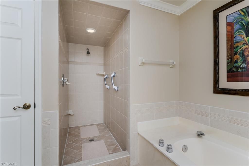 907 Panama Ct , Unit 203, Marco Island, FL 34145 Photo