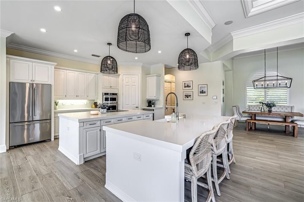 9809 Rocky Bank Dr, Naples, FL 34109 Photo