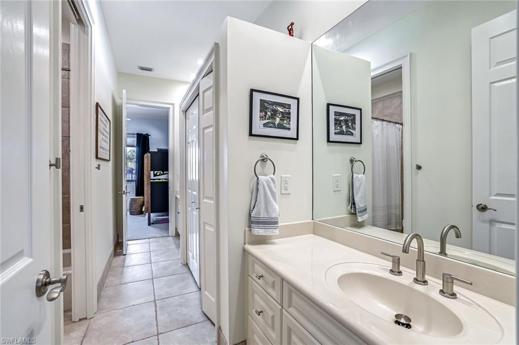 9809 Rocky Bank Dr, Naples, FL 34109 Photo