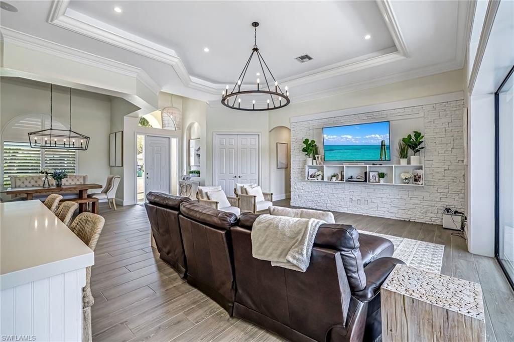 9809 Rocky Bank Dr, Naples, FL 34109 Photo