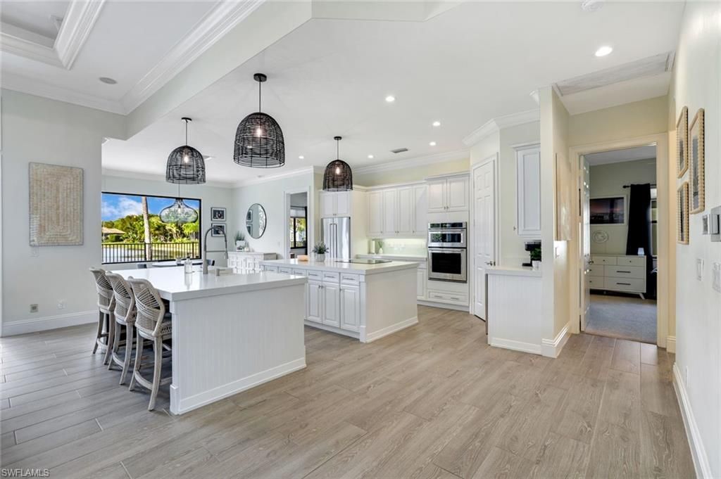 9809 Rocky Bank Dr, Naples, FL 34109 Photo