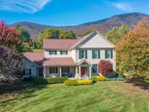 84 Edward Isham Drive, Manchester, VT 05255