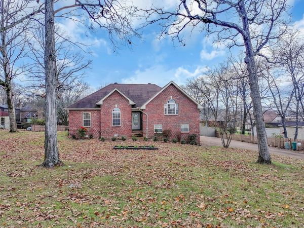 131 Lane Dr , Mount Juliet, TN 37122