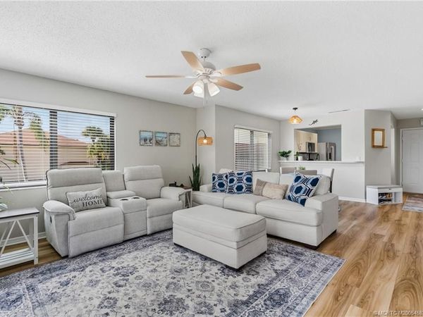 6940 SE Constitution Boulevard, Unit 206, Hobe Sound, FL 33455