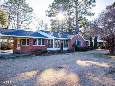 3545 Nc 42, Wilson, NC 27893