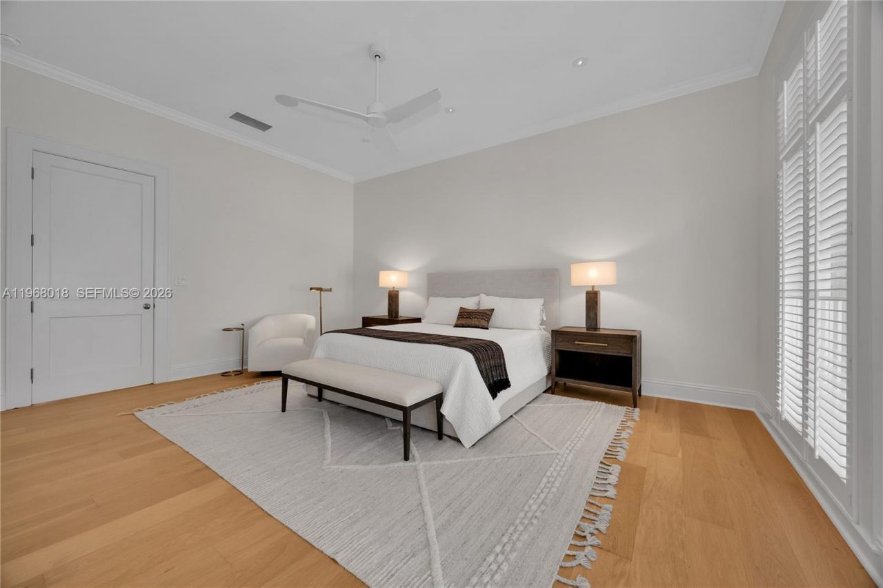 639 Almeria Ave , Coral Gables, FL 33134 Photo