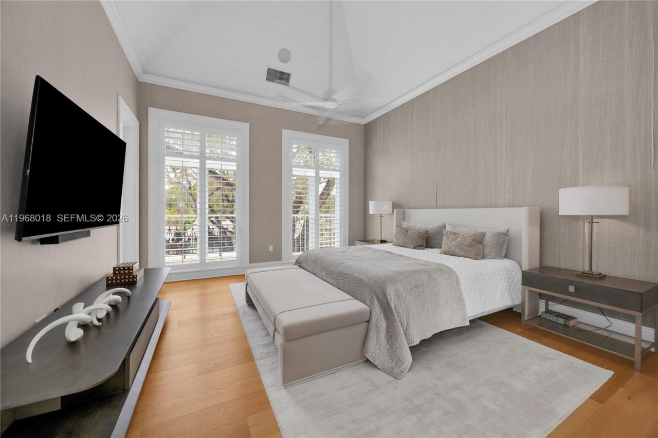 639 Almeria Ave , Coral Gables, FL 33134 Photo