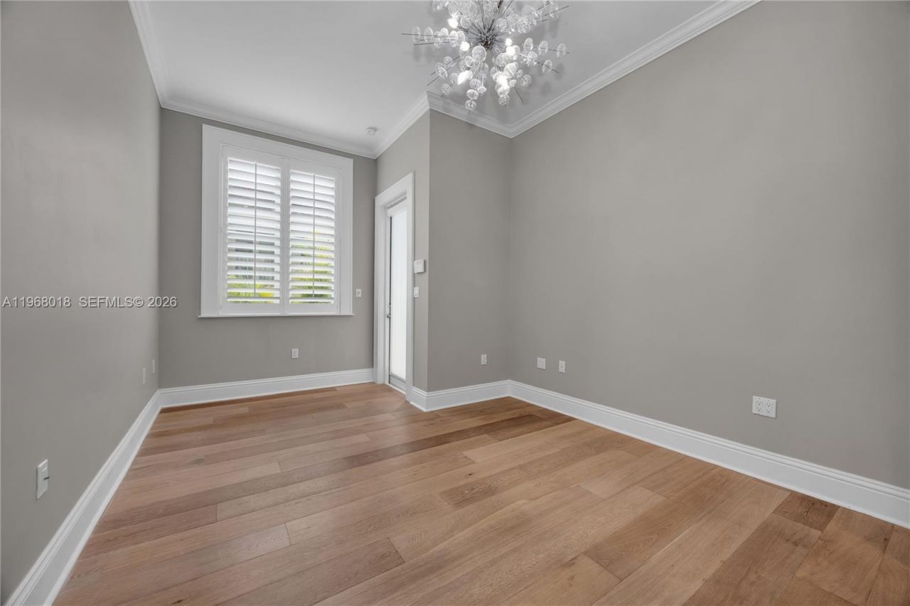 639 Almeria Ave , Coral Gables, FL 33134 Photo