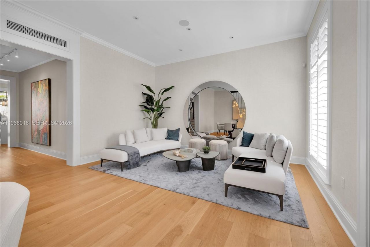 639 Almeria Ave , Coral Gables, FL 33134 Photo