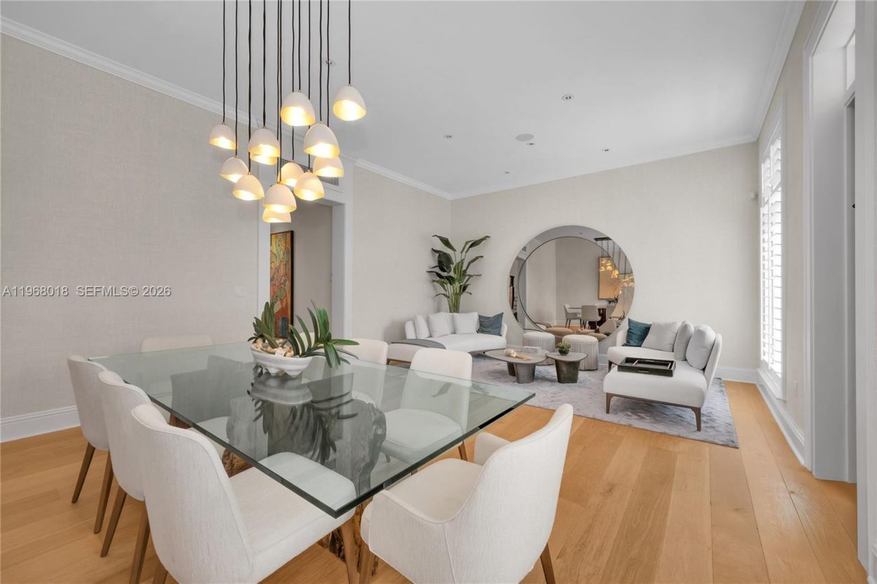 639 Almeria Ave , Coral Gables, FL 33134 Photo