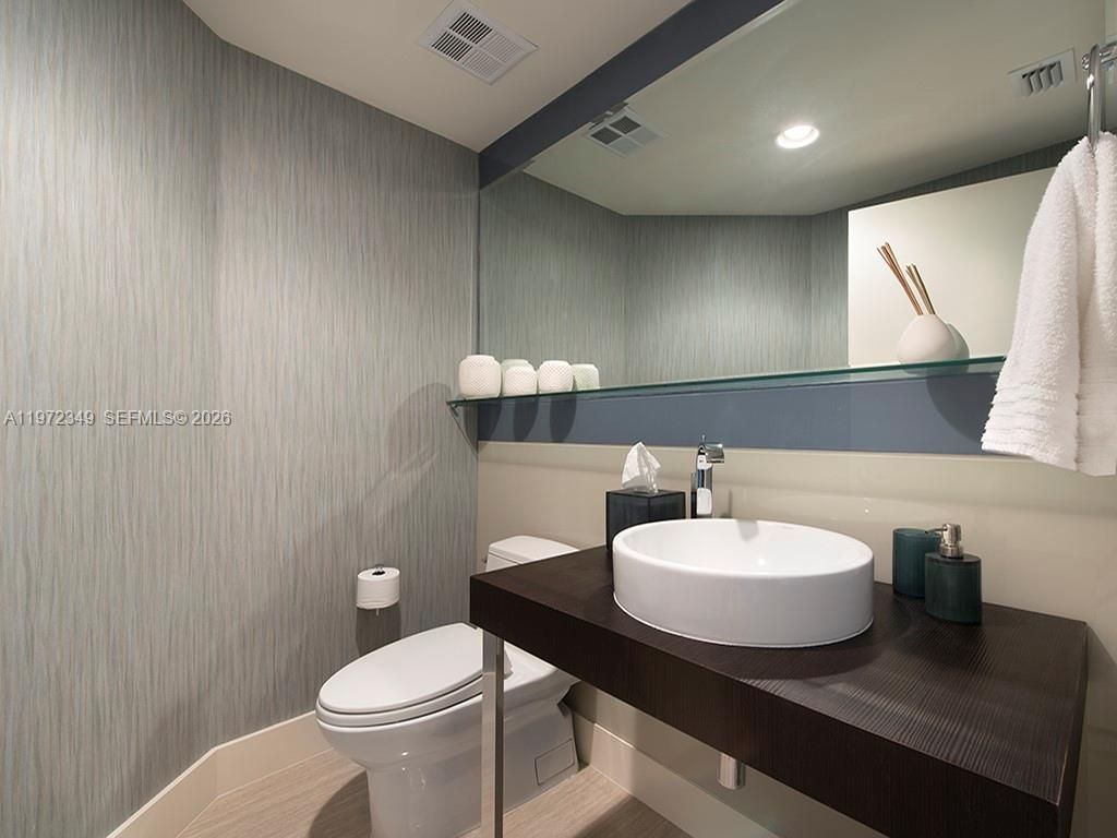 2711 S Ocean Dr., Unit 2804, Hollywood, FL 33019 Photo