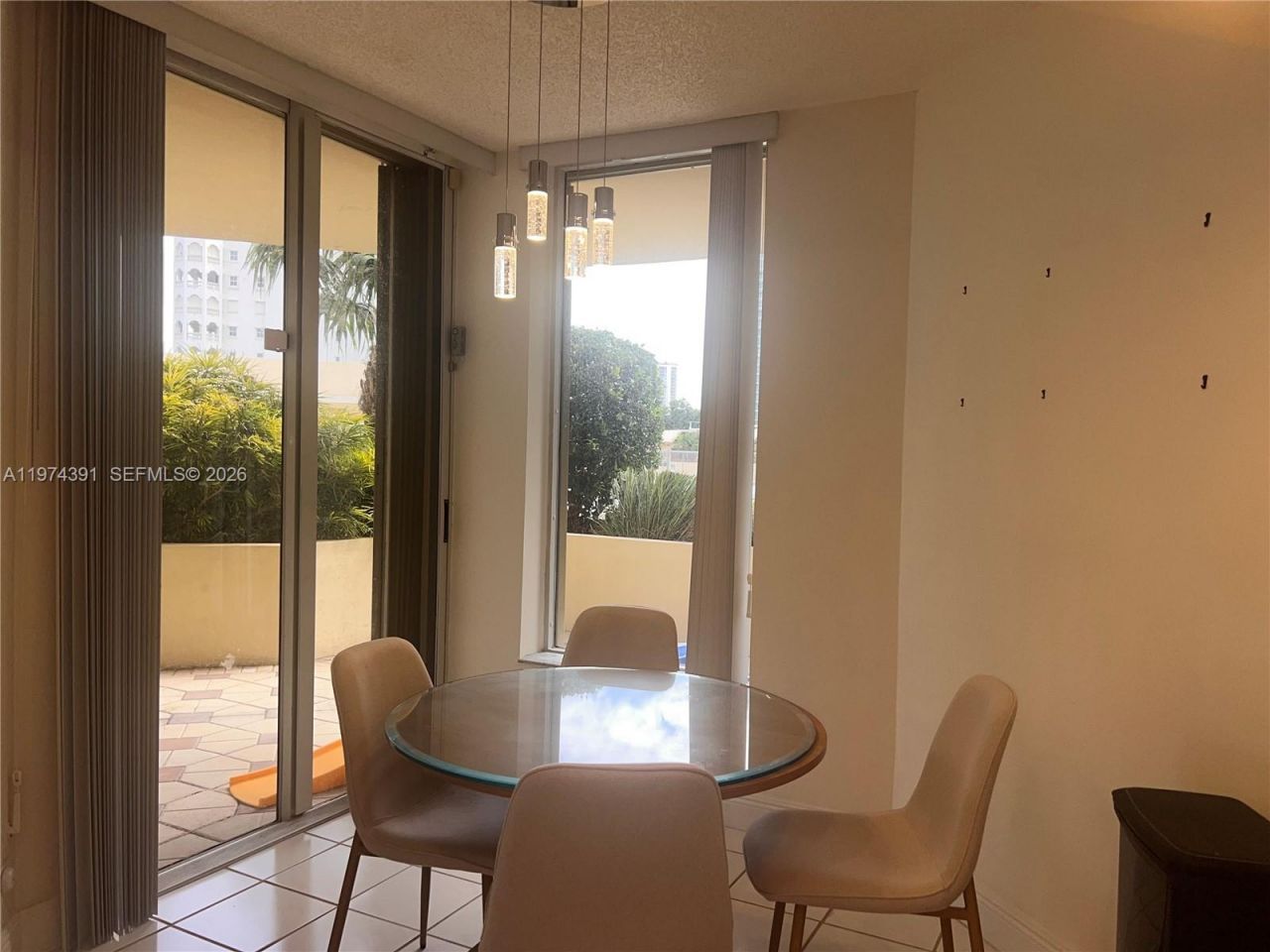 20191 E Country Club Dr, Unit 407, Aventura, FL 33180 Photo